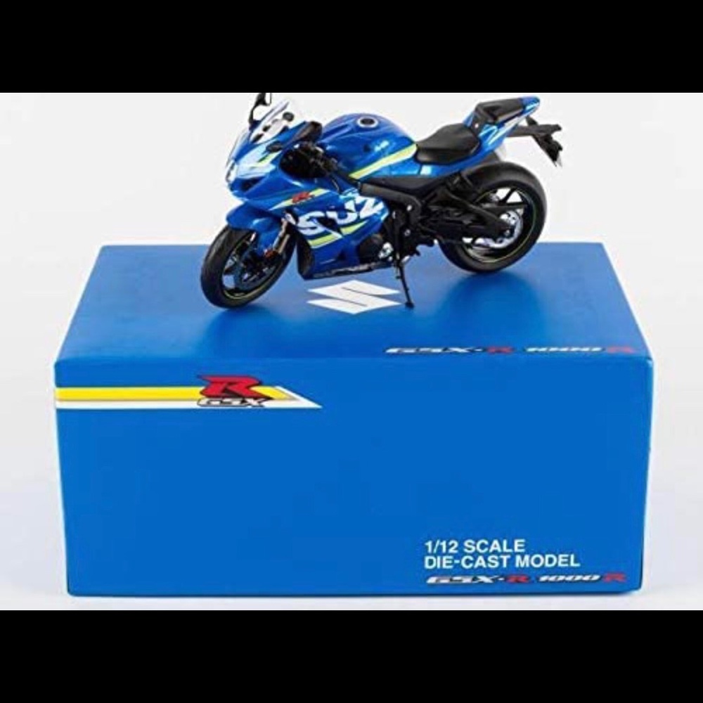 COPY - Brand new 1/12 Scale Die Cast GSX R Motorc…